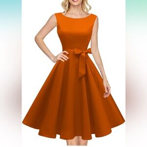Vintage style dress 👗🧡